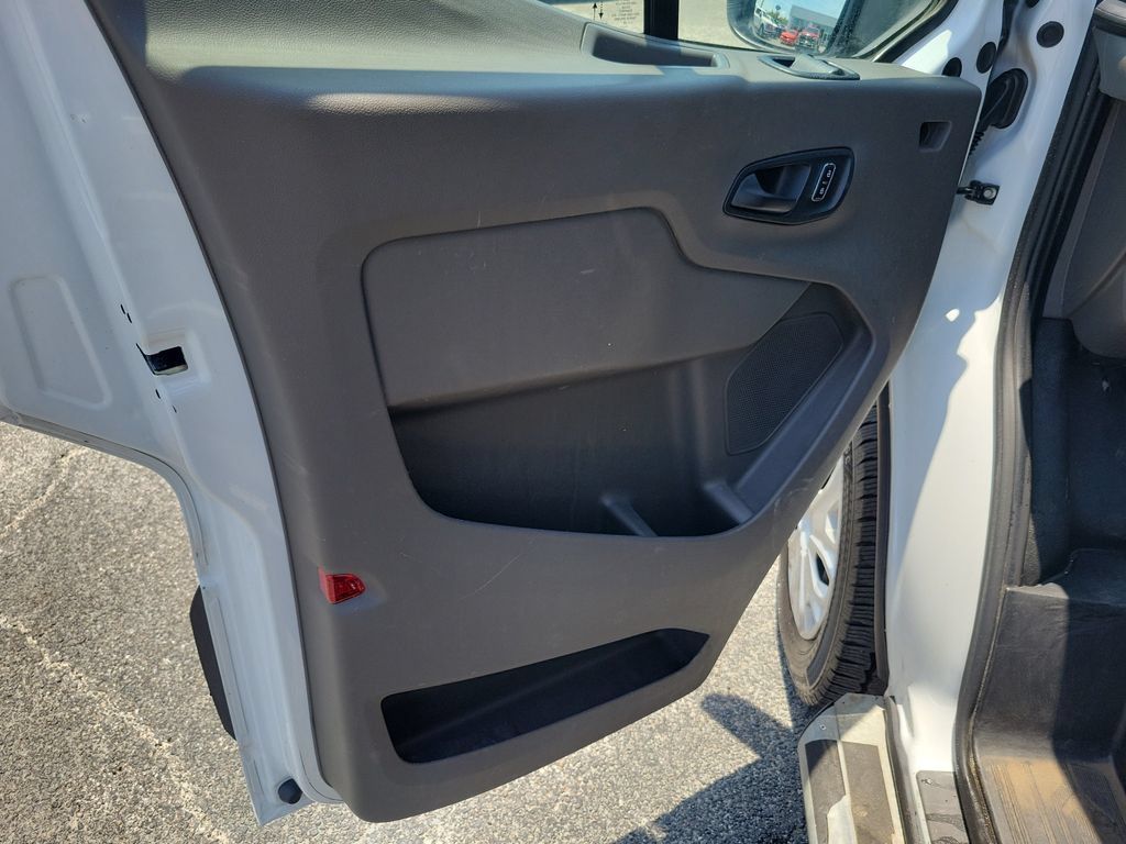 Used 2024 Ford Transit 250 Low Roof w/ Exterior Upgrade Package RWD image 16