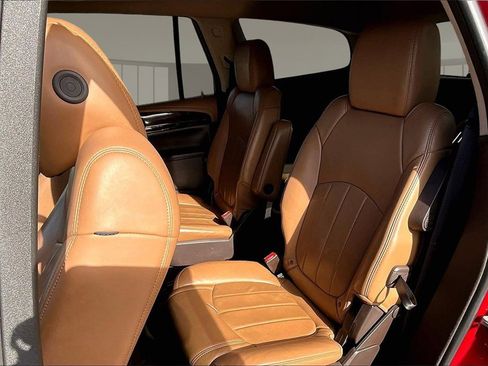 Used 2013 Buick Enclave Premium image 26