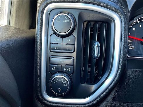 Used 2020 Chevrolet Silverado 1500 LT w/ All-Star Edition image 24