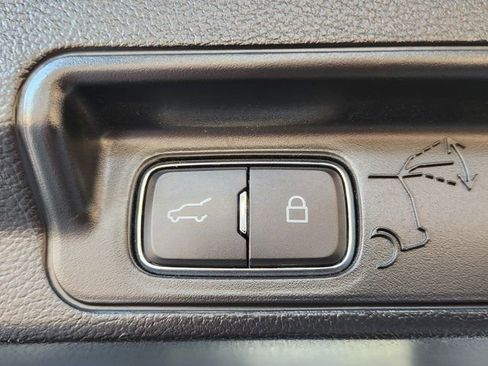 Used 2022 Ford Explorer Timberline image 38