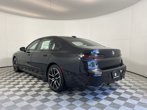 New 2026 BMW 740i xDrive image 5