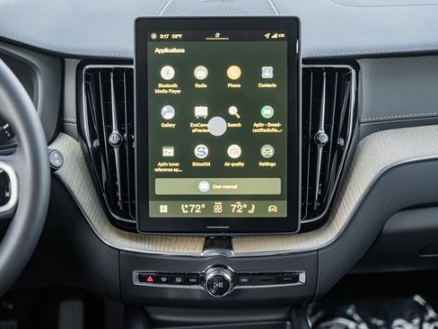 New 2026 Volvo XC60 B5 Ultra w/ Protection Package Premier image 21