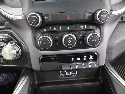 Used 2022 RAM 1500 Laramie w/ Sport Appearance Package AWD/4WD image 24