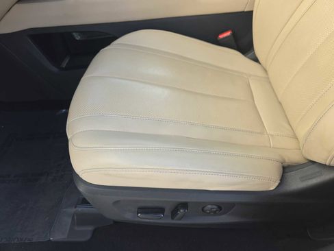 Used 2023 INFINITI QX60 Luxe w/ Cargo Package image 19