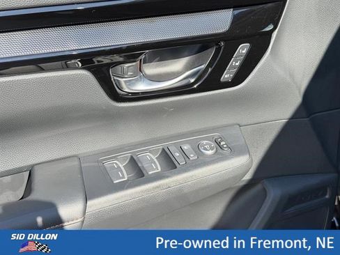 Used 2025 Honda CR-V Sport Touring image 15