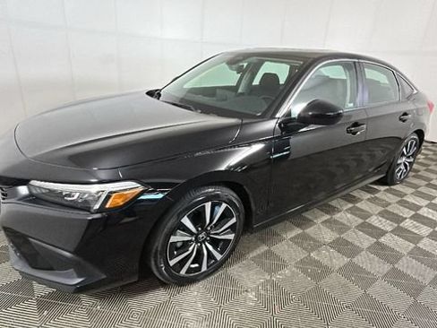Used 2024 Honda Civic EX image 6