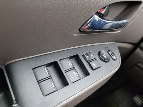 Used 2016 Honda Odyssey EX-L image 27