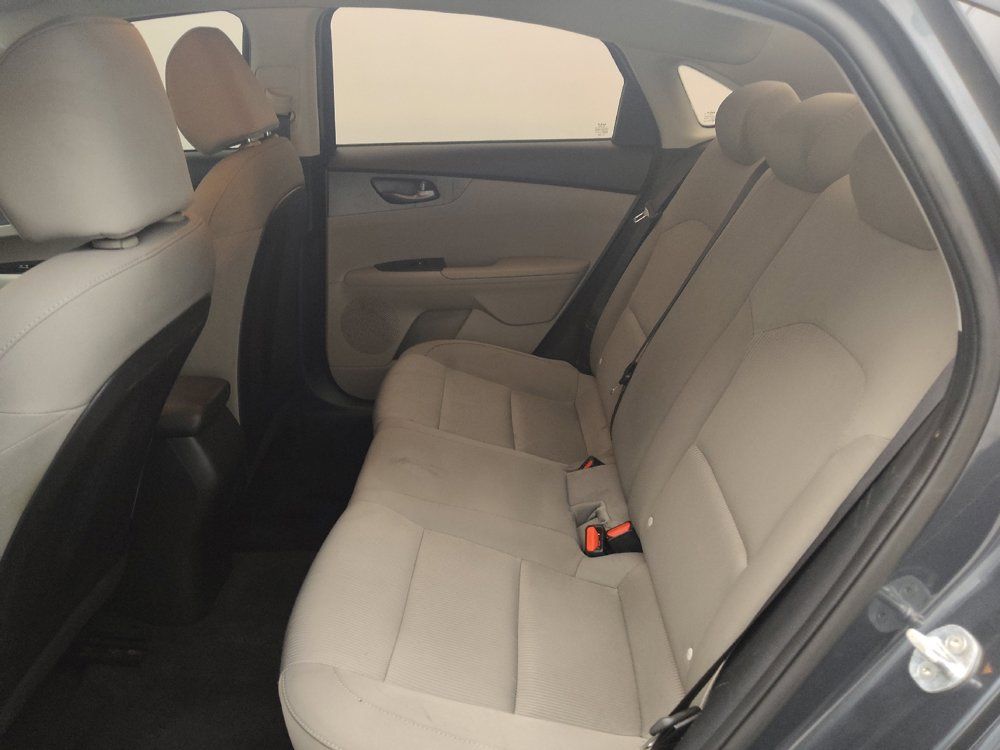 Used 2021 Kia Forte LXS FWD image 18