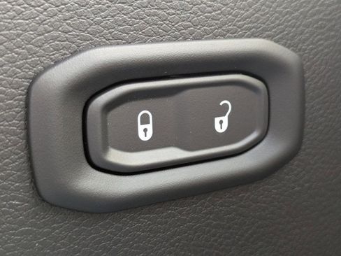New 2026 Jeep Wrangler Unlimited Sport AWD/4WD image 24