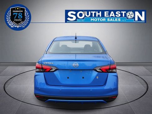 Used 2023 Nissan Versa S w/ Trunk Package image 4