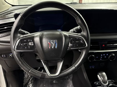 Used 2024 Buick Encore GX Preferred image 7
