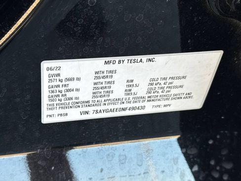 Used 2022 Tesla Model Y Long Range AWD/4WD image 55