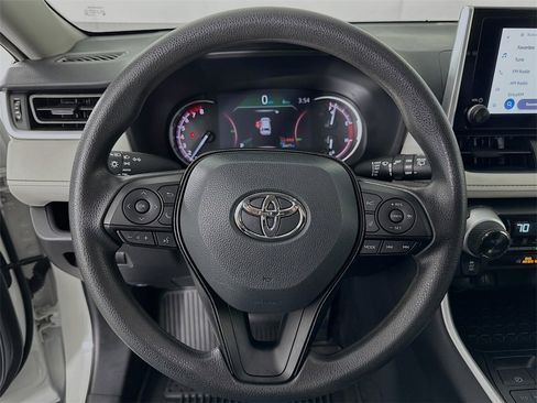Certified 2024 Toyota RAV4 XLE image 17