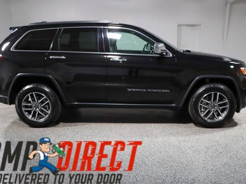 Used 2022 Jeep Grand Cherokee Limited image 6