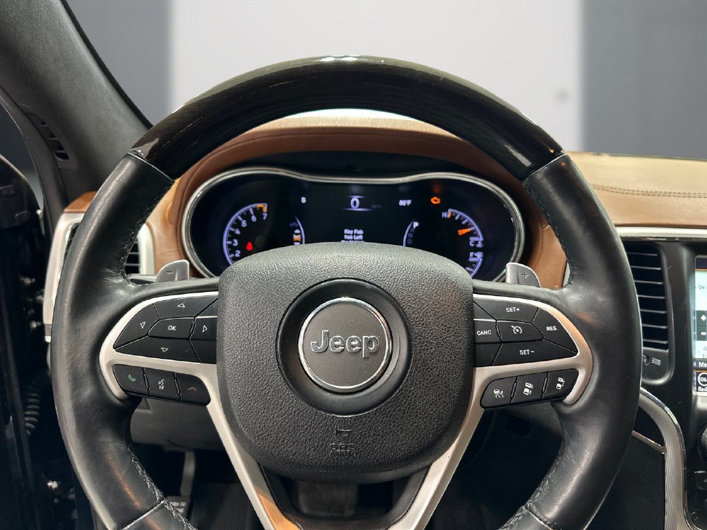 Used 2018 Jeep Grand Cherokee Summit w/ Platinum Series Group RWD image 22