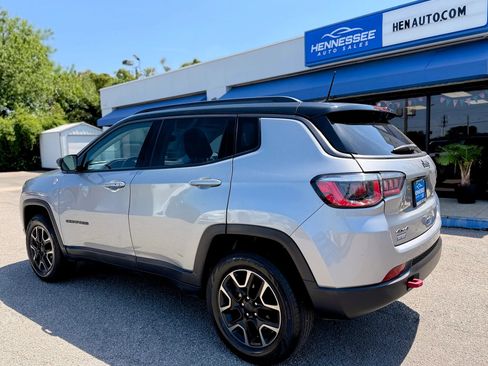 Used 2019 Jeep Compass Trailhawk w/ Cold Weather Group AWD/4WD image 35