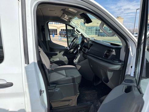 Used 2023 Ford Transit 350 XLT image 13