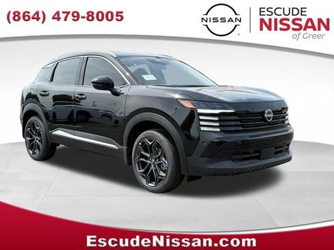 Certified 2026 Nissan Kicks SR w/ SR Premium Package FWD image 1