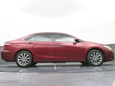Used 2017 Toyota Camry XLE image 42