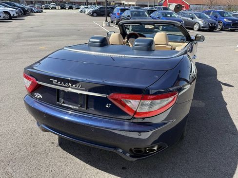 Used 2011 Maserati GranTurismo Convertible RWD image 8