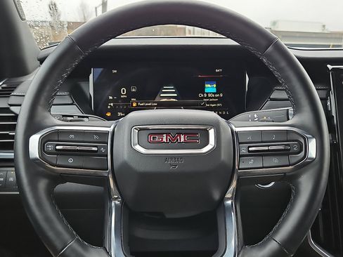 Certified 2025 GMC Acadia Elevation image 19