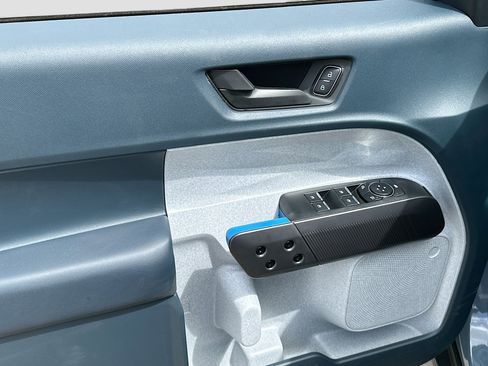 New 2026 Ford Maverick XLT FWD image 12