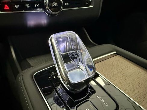 New 2026 Volvo XC90 B5 Core image 21