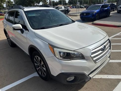 Used 2017 Subaru Outback 2.5i Limited AWD/4WD image 1