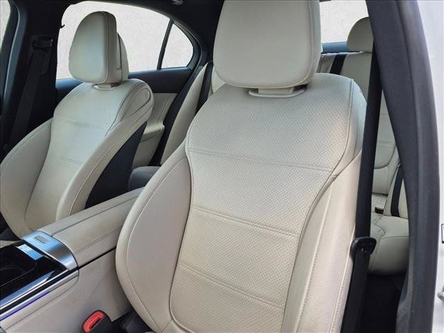 Used 2023 Mercedes-Benz C 300 Sedan image 13