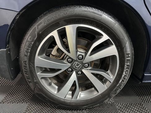 Used 2024 Honda Odyssey Touring image 45