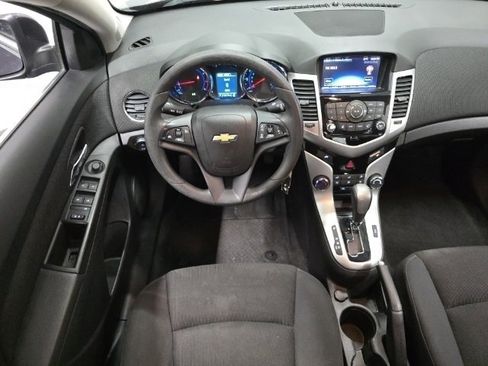 Used 2016 Chevrolet Cruze LT w/ RS Package FWD image 3