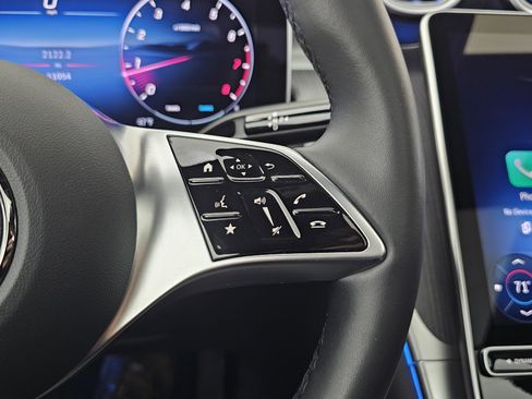 Used 2025 Mercedes-Benz GLC 300 GLC 300 image 42