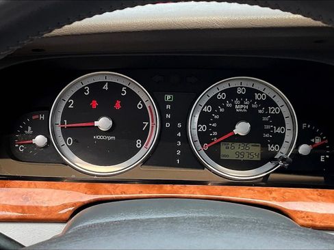 Used 2005 Kia Amanti FWD image 13