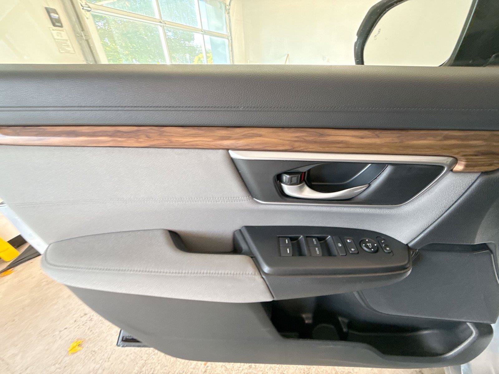 Used 2019 Honda CR-V EX image 15