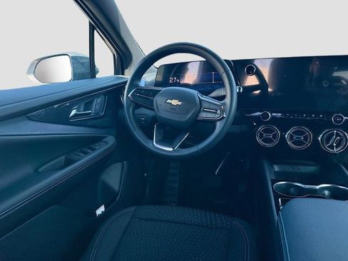 New 2025 Chevrolet Blazer EV LT AWD/4WD image 24
