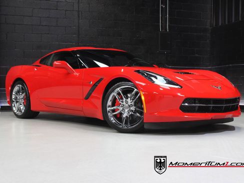 Used 2019 Chevrolet Corvette w/ 2LT w/ 2LT Preferred Equipment Group image 1