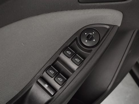 Used 2014 Ford Focus SE image 27