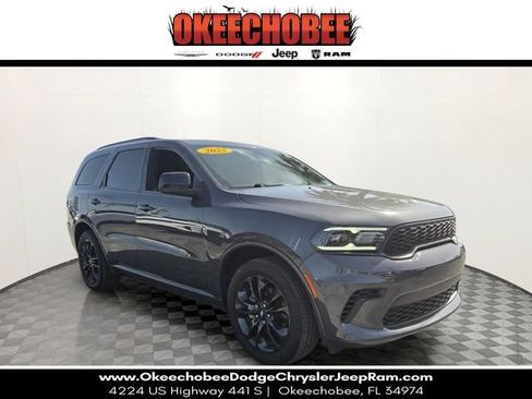 Used 2025 Dodge Durango GT w/ Blacktop Package RWD image 1