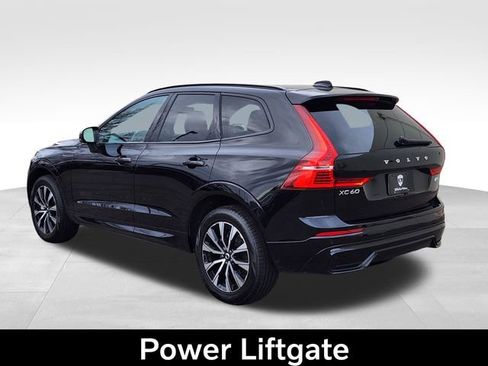 Certified 2025 Volvo XC60 B5 Core image 7