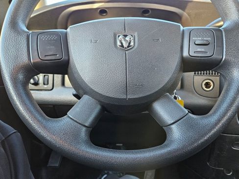 Used 2005 Dodge Ram 1500 Truck SLT w/ Sport Appearance Group image 15