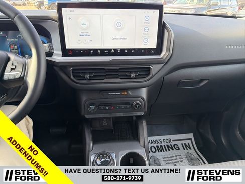 Used 2025 Ford Bronco Sport Badlands image 26