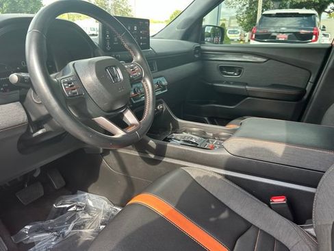 Used 2026 Honda Passport TrailSport image 18