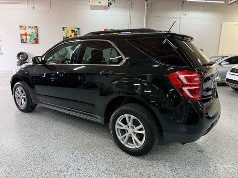Used 2017 Chevrolet Equinox LT w/ Convenience Package FWD image 3