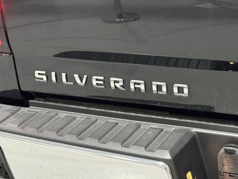 Used 2019 Chevrolet Silverado 1500 LT w/ All Star Edition image 19