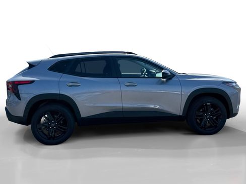 New 2026 Chevrolet Trax ACTIV FWD image 6