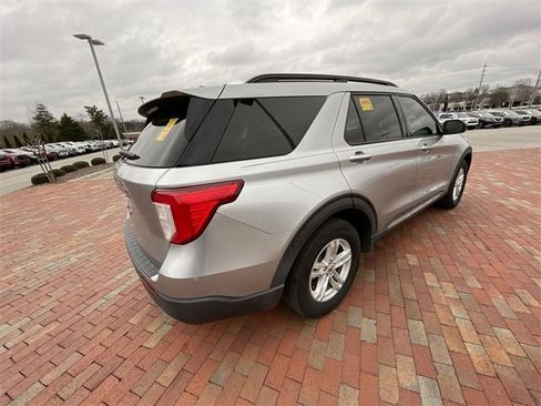 Used 2021 Ford Explorer XLT w/ Equipment Group 202A image 20