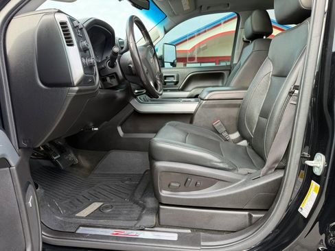 Used 2016 Chevrolet Silverado 2500 LTZ w/ Duramax Plus Package AWD/4WD image 9