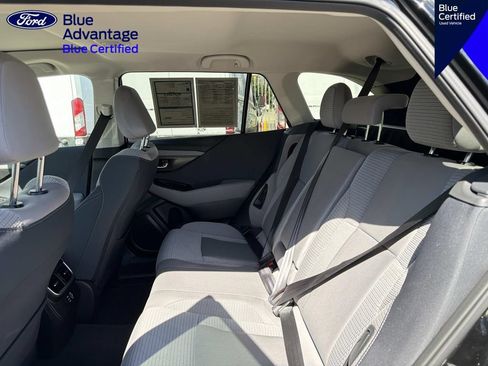 Used 2025 Subaru Outback Premium AWD/4WD image 14