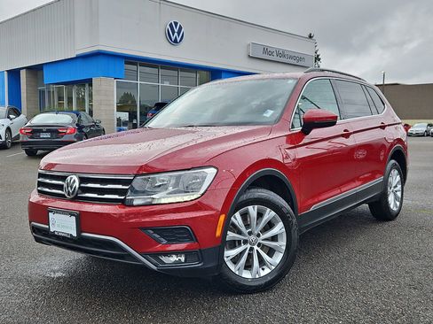 Used 2018 Volkswagen Tiguan SE image 1