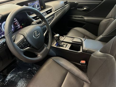 Certified 2020 Lexus ES 300h w/ Premium Package FWD image 10